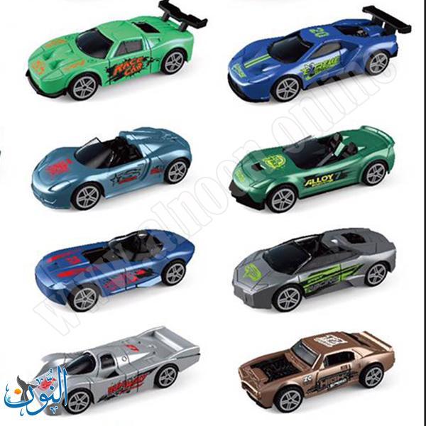 سيارة انزلاق على كرت 888632