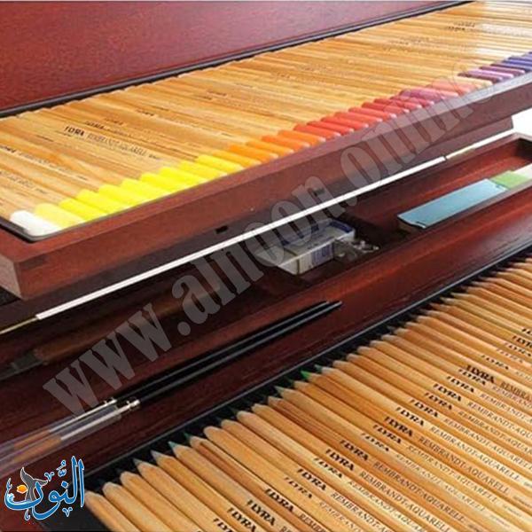 الوان خشب مائي في حقيبة خشبية  LYRA Rembrandt Aquarell