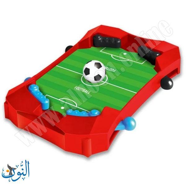 لعبة كرة قدم لوحية في علبة كرتون